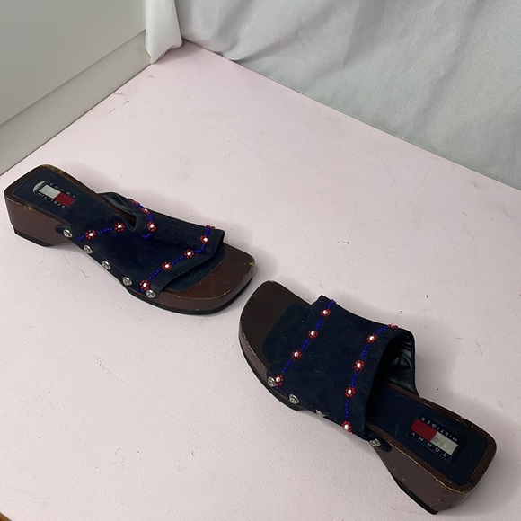 Vintage Tommy Hilfiger Clogs - Picture 3 of 5